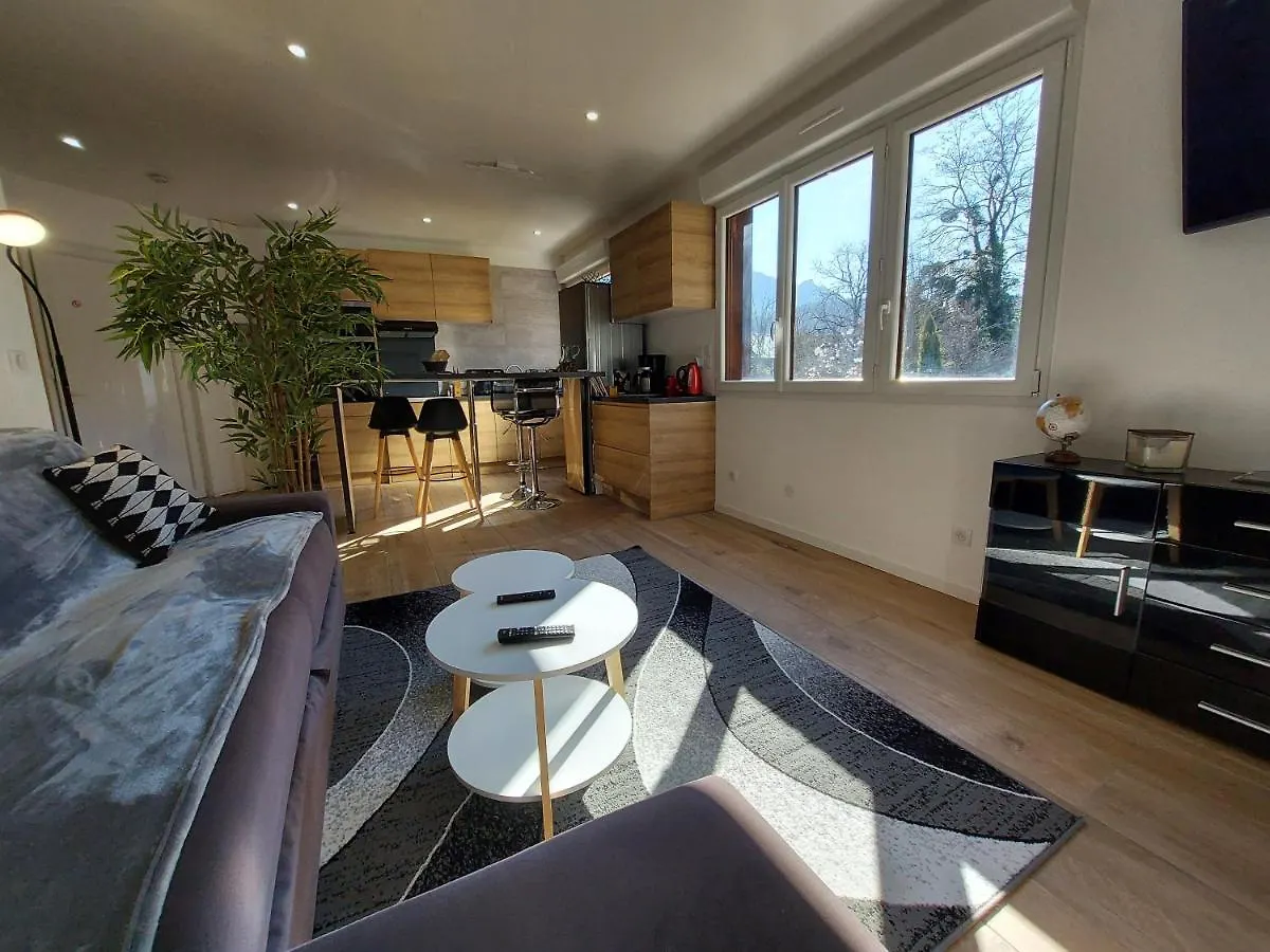 Superbe Appartement Au Centre De St Jorioz Saint-Jorioz Apartment